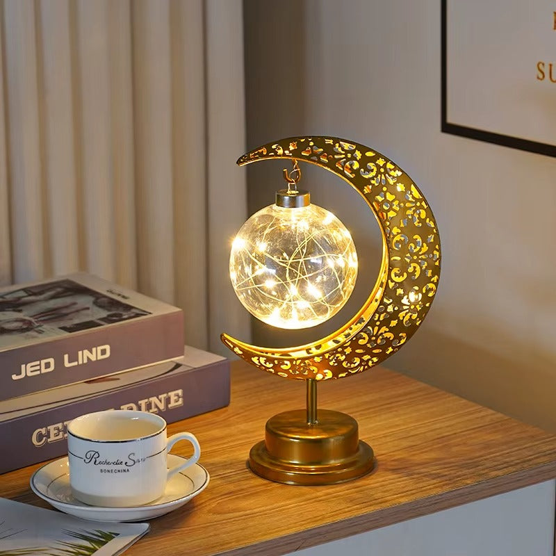 Lampada a mezza luna per camera da letto